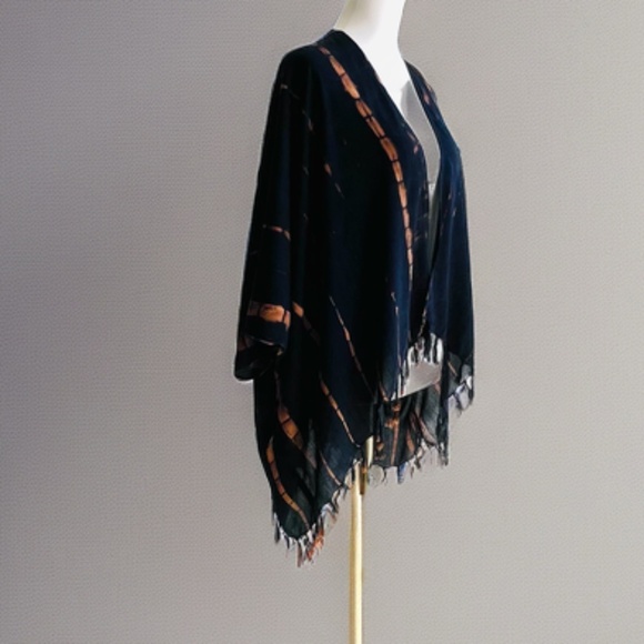 0131 / Black Brown Tie Dye Outer With Fringes - Picture 9 of 10